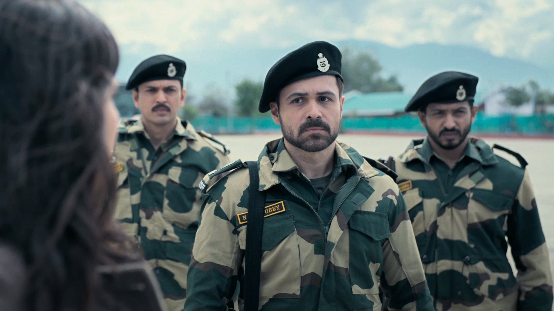 Dưới Lằn Ranh Sinh Tử